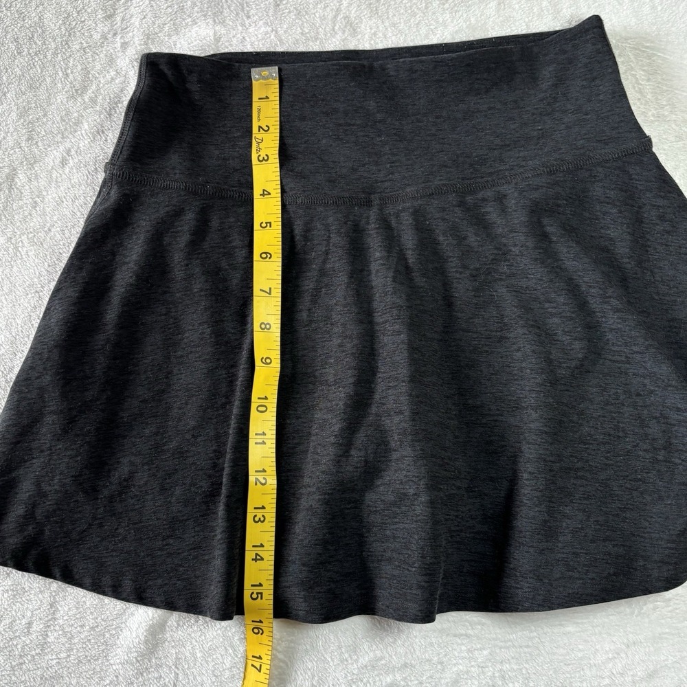 Beyond Yoga Spacedye Hot Shot Circle Skort Size M Darkest Night High Waisted - Picture 4 of 11